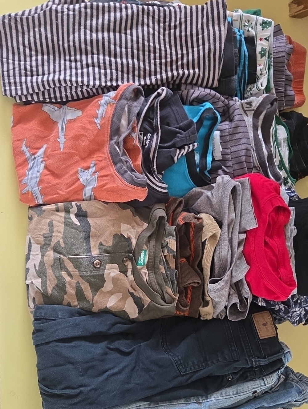 32 Pieces Boys Kids Size 10 Clothin Bundle